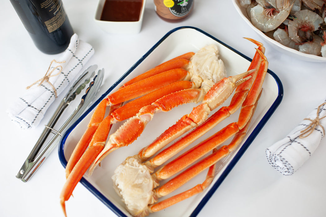 Premium Snow Crab Legs - (Jumbo)