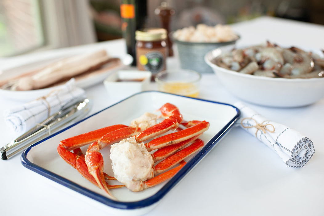 Premium Snow Crab Legs - (Large)